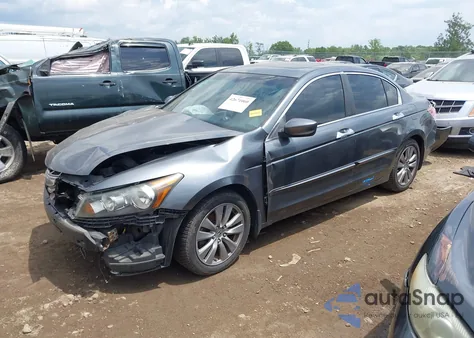 2012 Honda Accord 3.5 Ex-L z USA, uszkodzony, nr VIN 1HGCP3F82CA016286